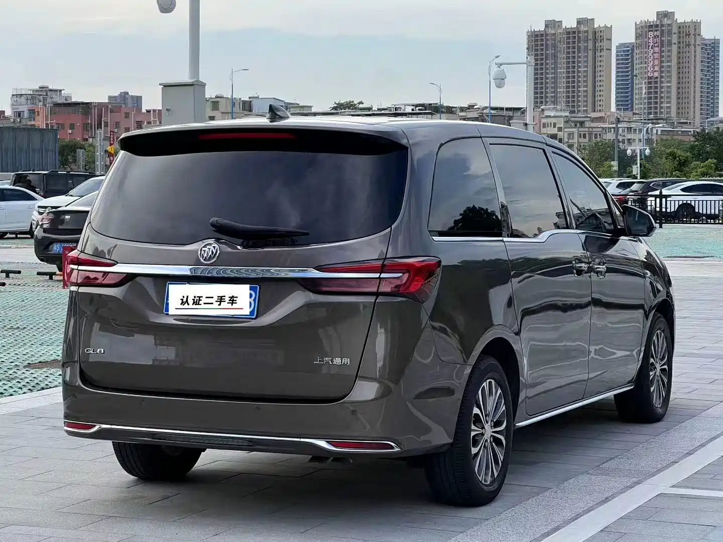 Фото 9 - Buick GL8