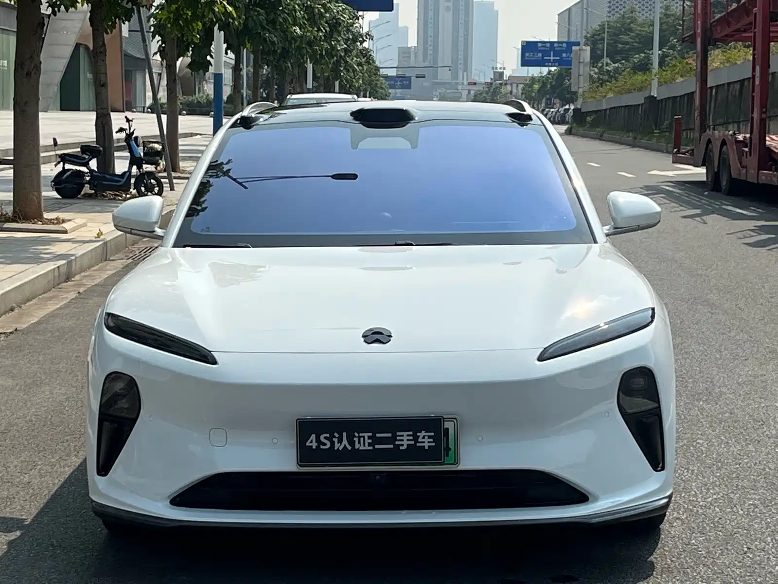 Фото 3 - NIO ET5T