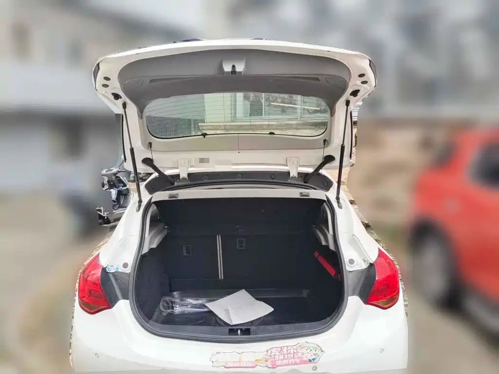 Фото 5 - Buick Excelle