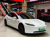 Фото 3 - Tesla Model 3