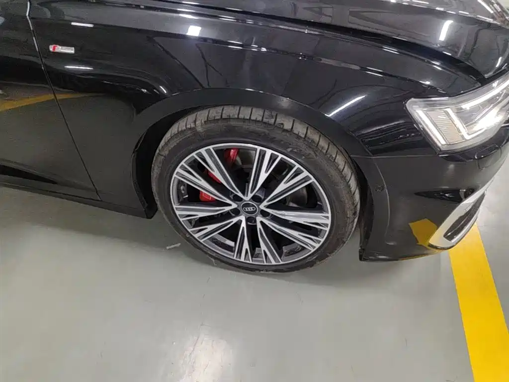 Audi A6L 2024 55 TFSI quattro Exclusive Dynamic фото 14