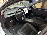 Фото 10 - Tesla Model 3
