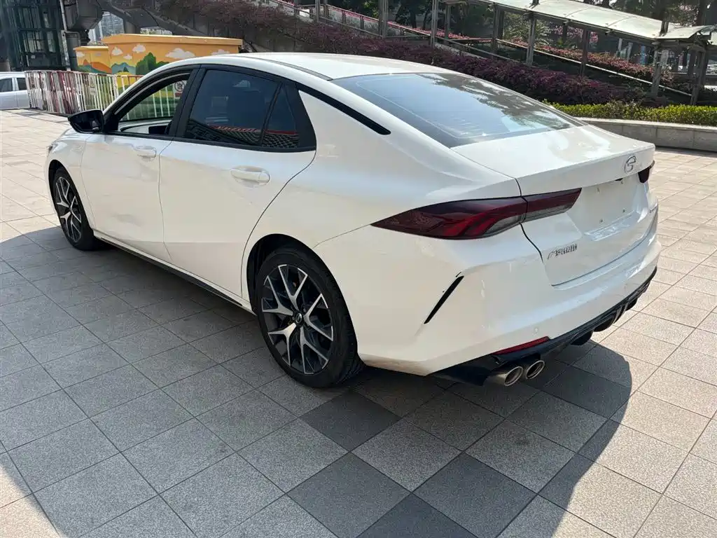 GAC Trumpchi Trumpchi Emkoo 2023 270T DCT J11 Edition фото 9