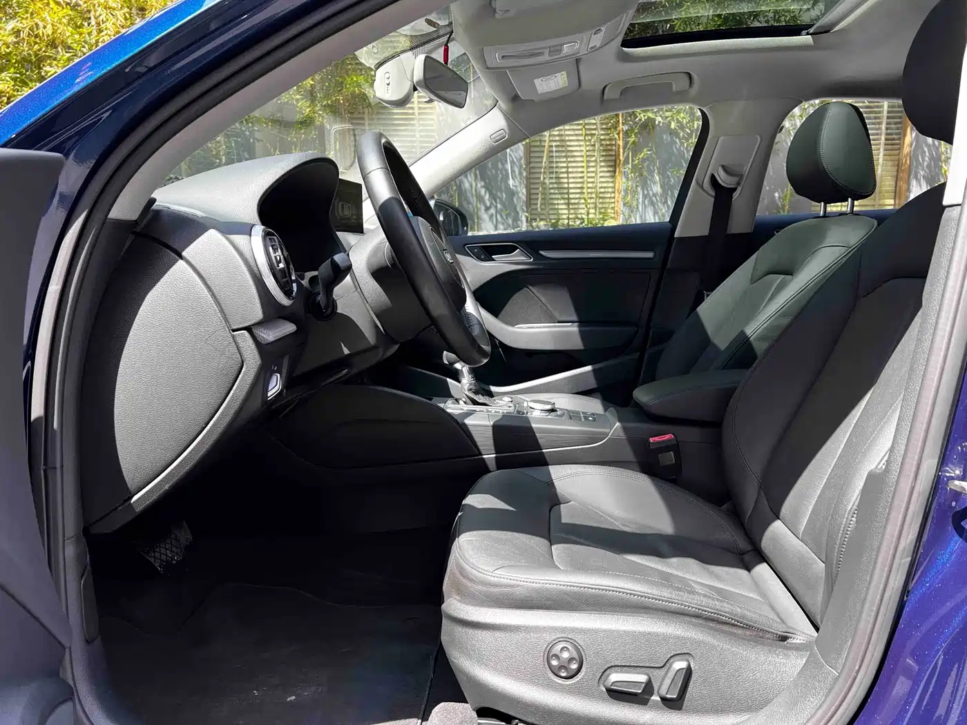Audi A3 (Import) 2016 2015 Limousine 45 TFSI S line Luxury