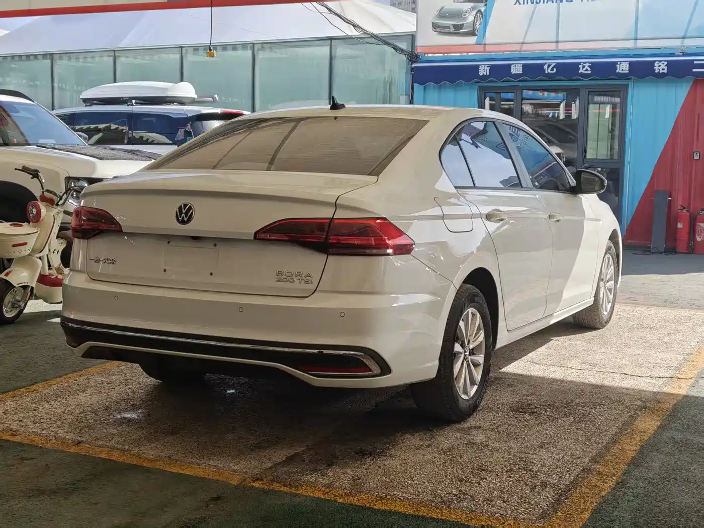 Volkswagen Bora 2023 200TSI DSG Yuexing Edition фото 9