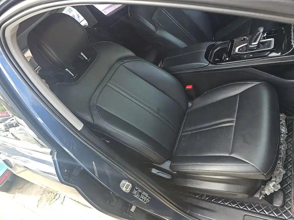 Wuling Motors Wuling Victory 2021 2020 1.5T CVT Flagship