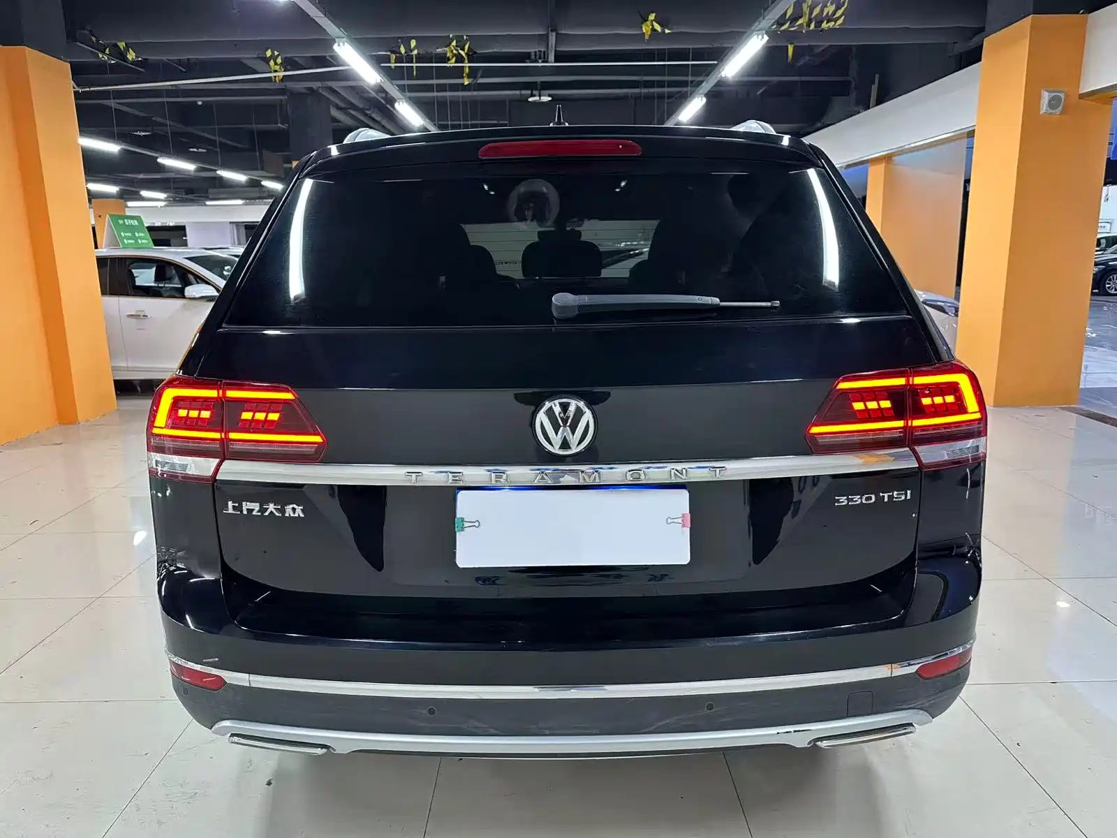 Фото 7 - Volkswagen Teramont