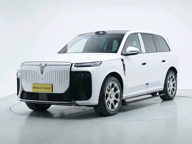 Voyah Taishan X8 Подключаемый гибрид, ULTRA+