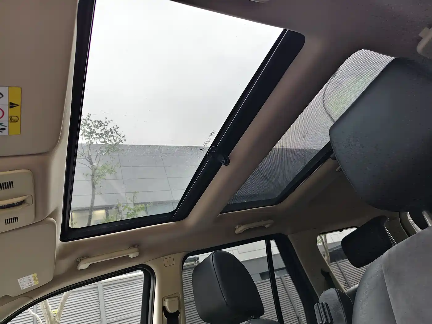 Land Rover Freelander 2 2011 3.2L i6 SE Petrol фото 13