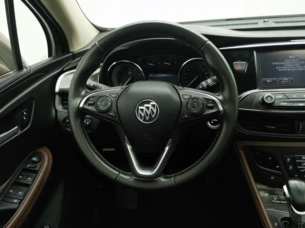 Фото 11 - Buick Envision Plus