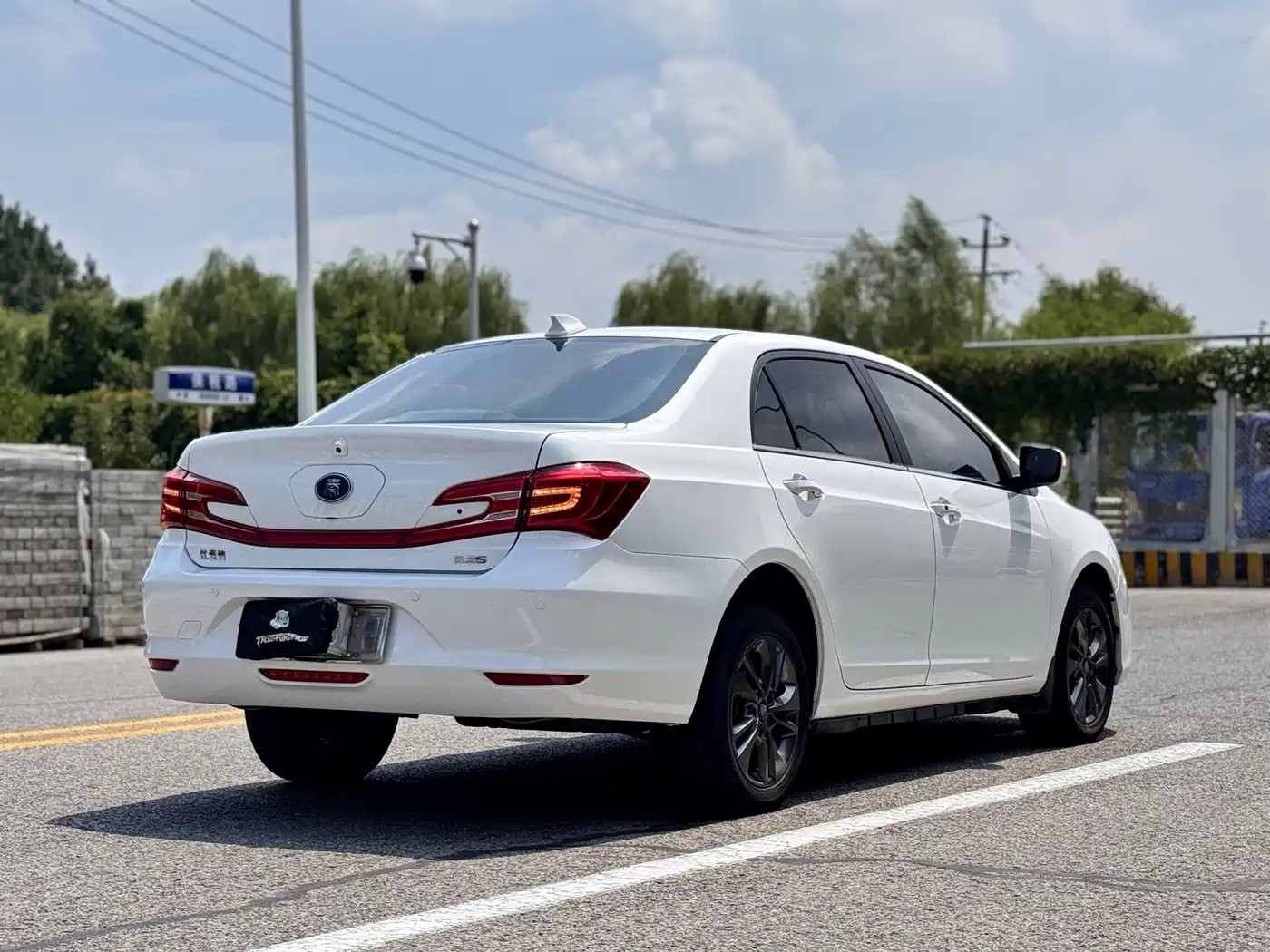 BYD Qin New Energy 2018 2017 1.5T Premium Model