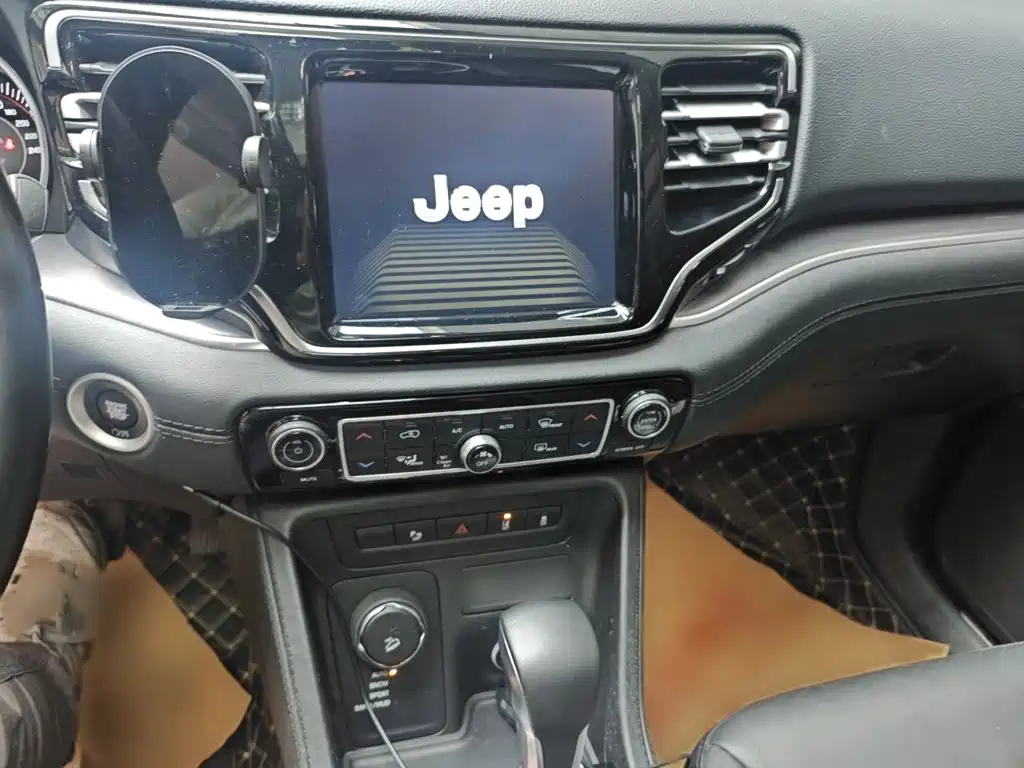 Jeep Grand Commander 2020 2018 2.0T AWD Ultimate Edition (China V)