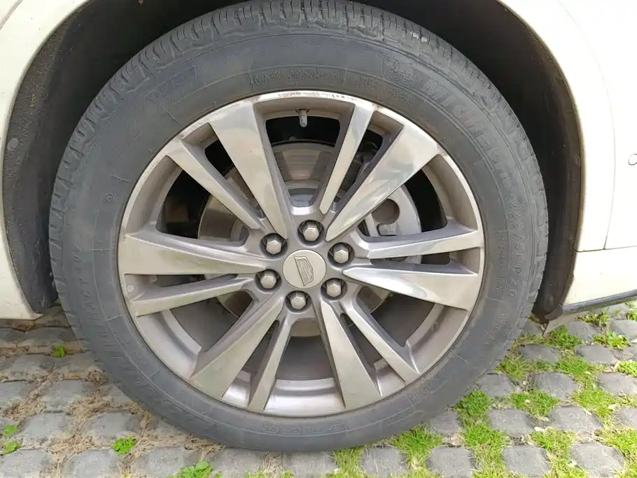 Cadillac XT6 2020 Facelift 28T 6-Seater AWD Luxury фото 6