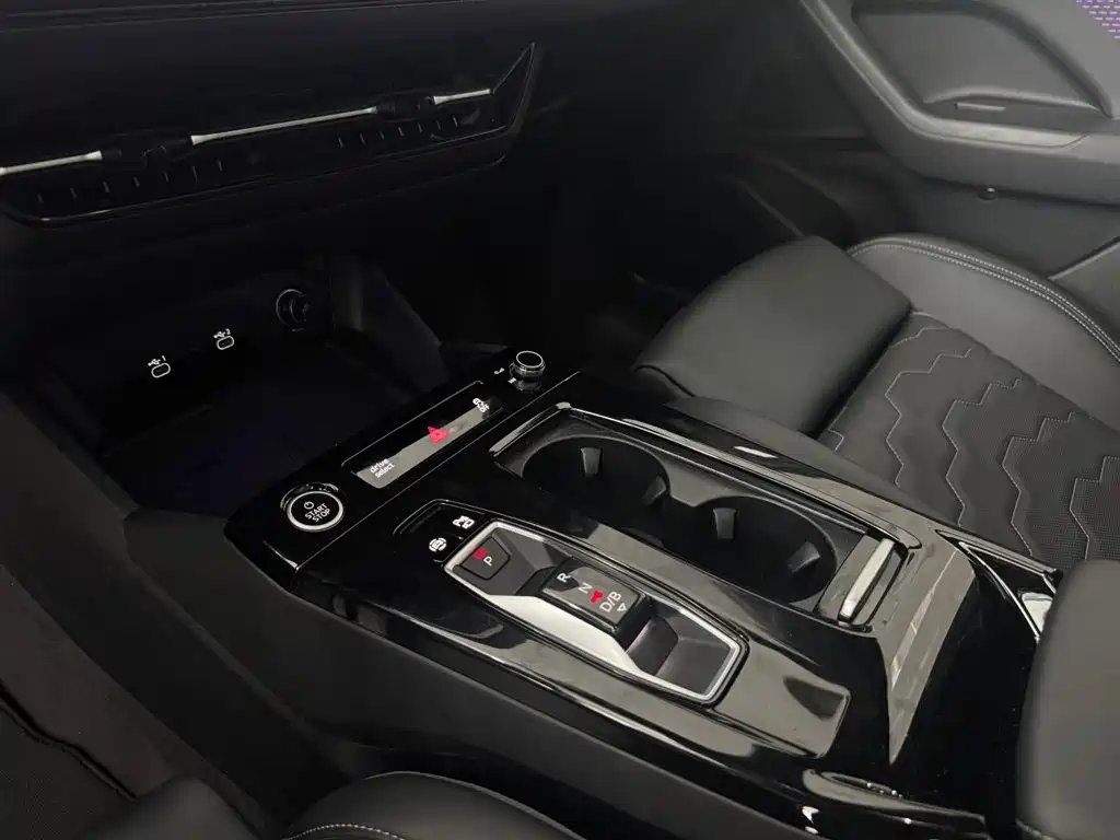 Audi Q6L e-tron 2025 2025 Model Pioneer Edition