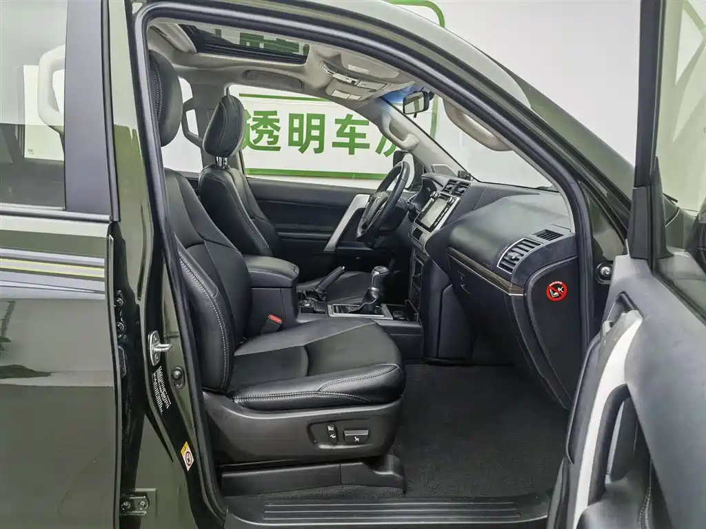 Toyota Prado 2018 3.5L Auto TX фото 23