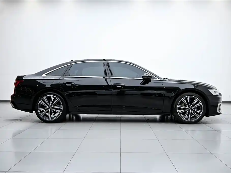 Audi A6L 2024 55 TFSI quattro Exclusive Dynamic фото 6