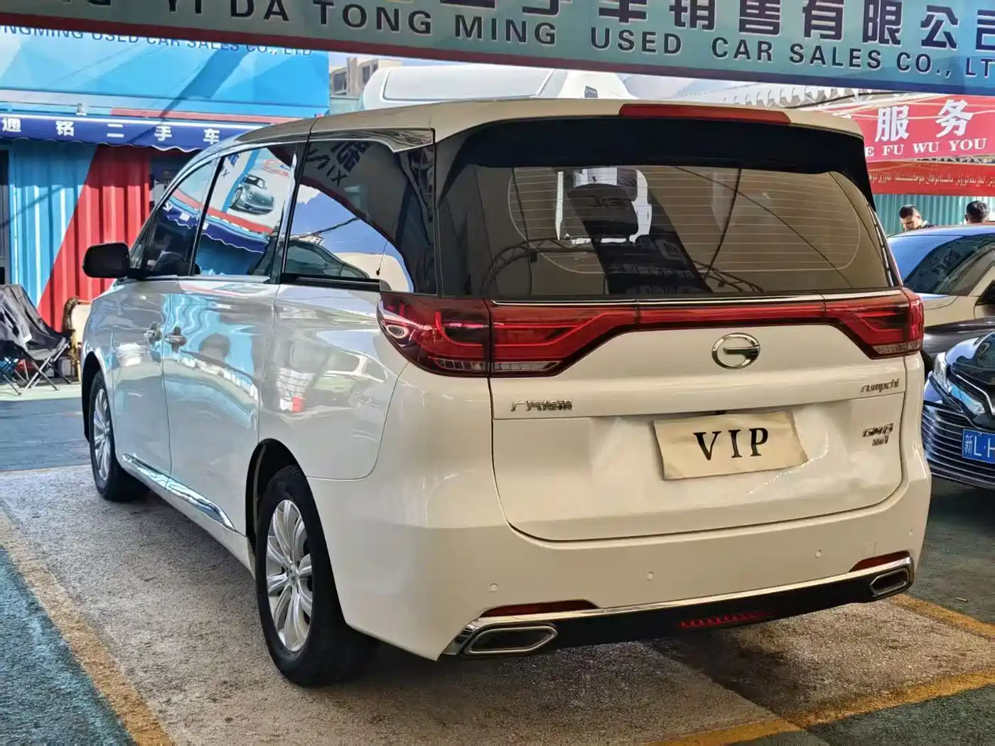 GAC Trumpchi Trumpchi M8 2018 320T Luxury Edition фото 7