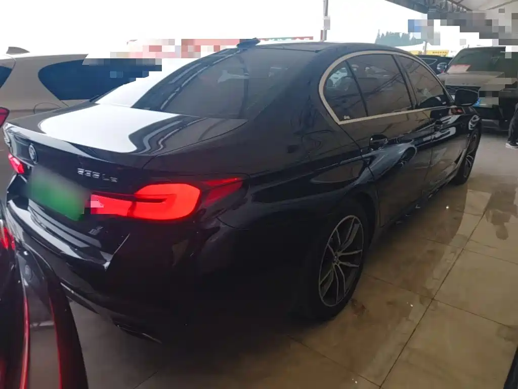 BMW 5 Series New Energy 2023 2022 Facelift II 535Le Pioneer Edition M Sport Package