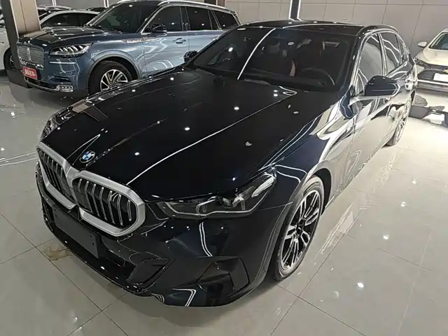 BMW 5 Series 2024