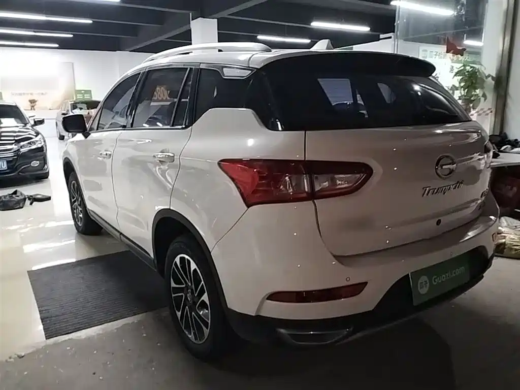 GAC Trumpchi Trumpchi GS4 2015 200T Manual Elite Edition фото 5