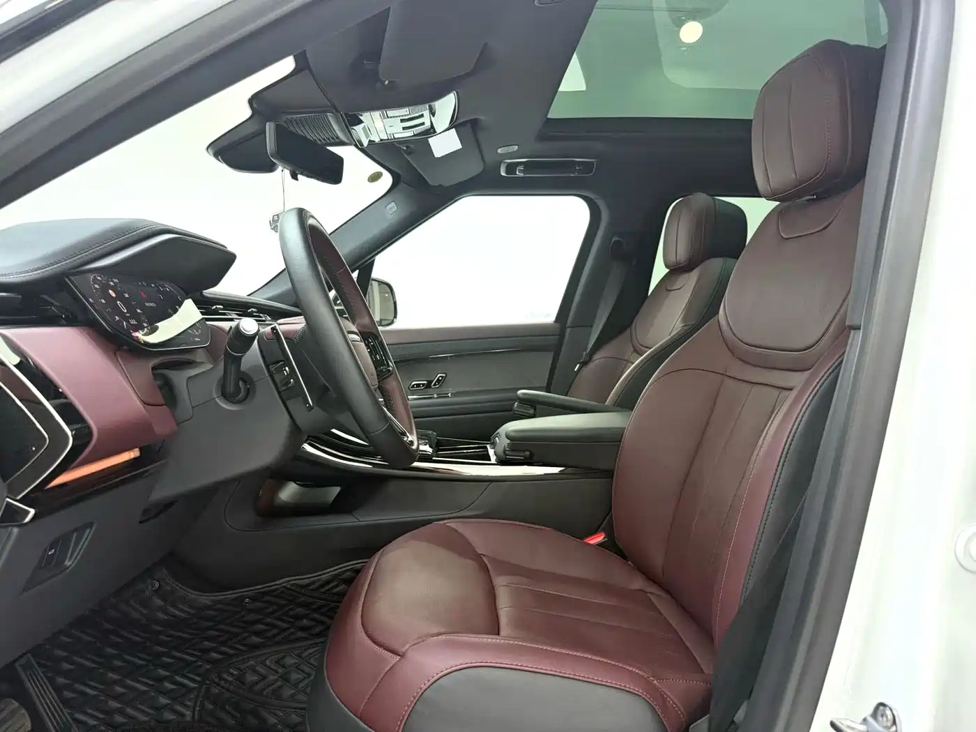 Land Rover Range Rover Sport 2025 2025 400PS Dynamic SE
