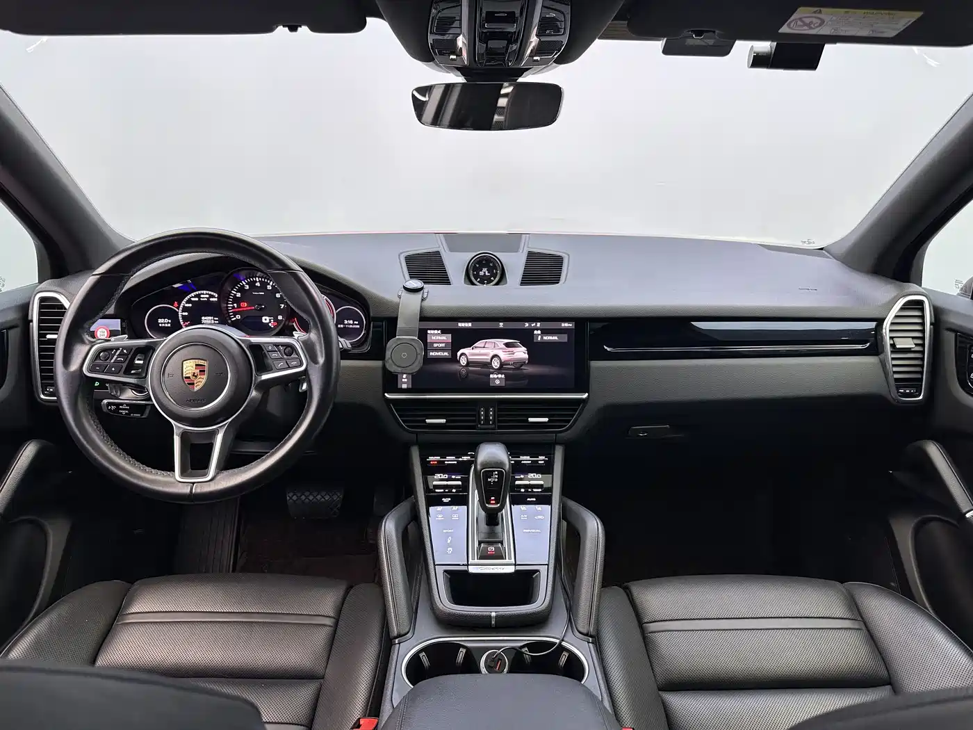 Porsche Cayenne 2019 Cayenne 3.0T фото 12