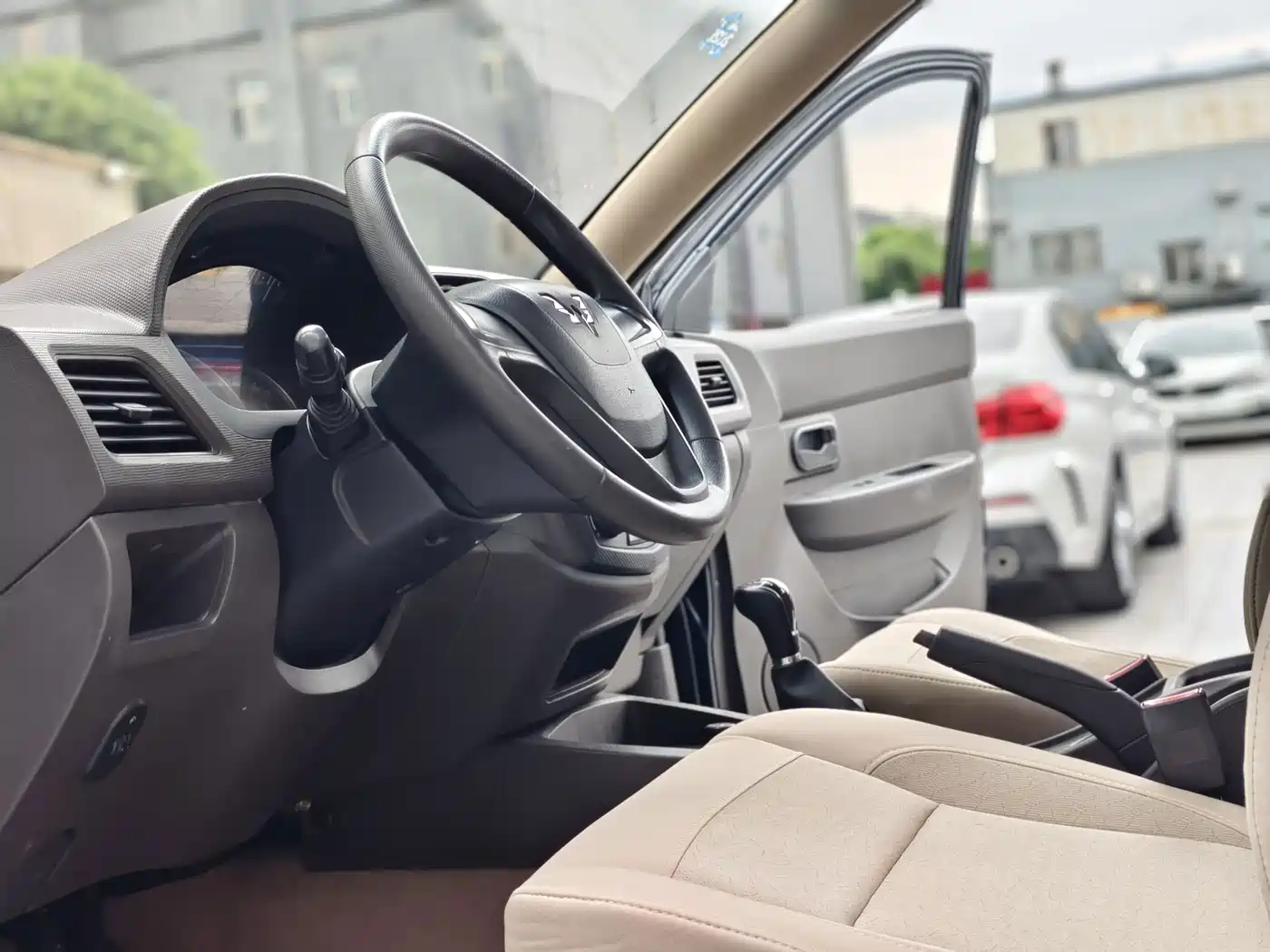 Фото 9 - Wuling Motors Wuling Hongguang