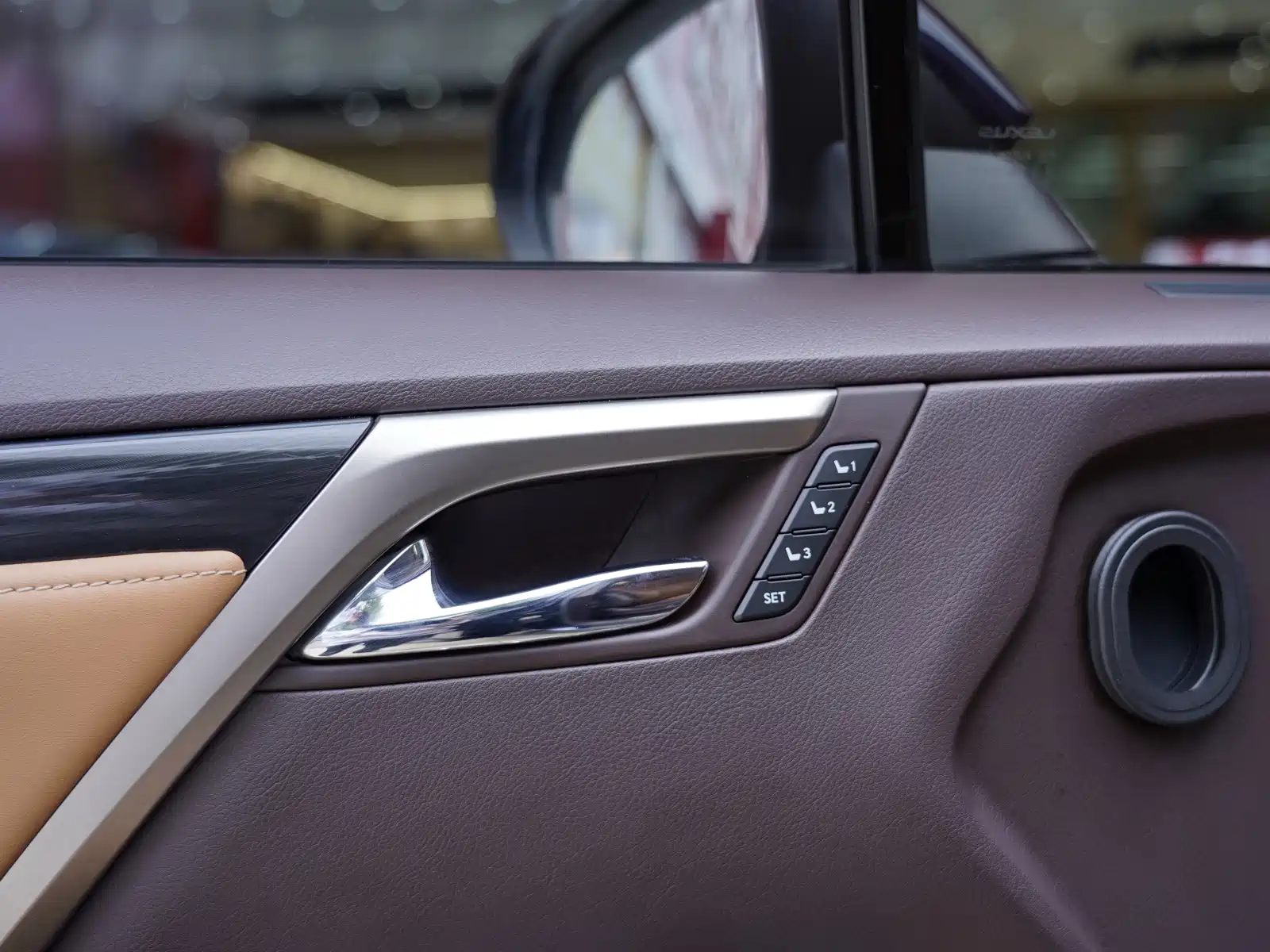 صورة 20 - Lexus RX