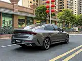 Photo 9 - Kia K5