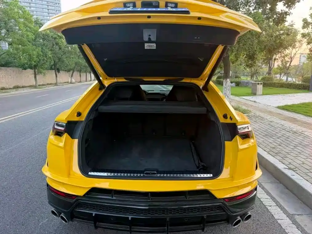 Lamborghini Urus 2025 2023 4.0T V8 S