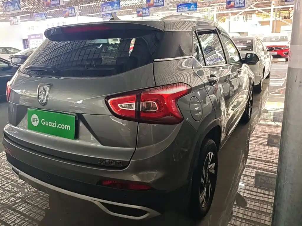 Baojun 510 2017 2017 1.5L Manual Luxury