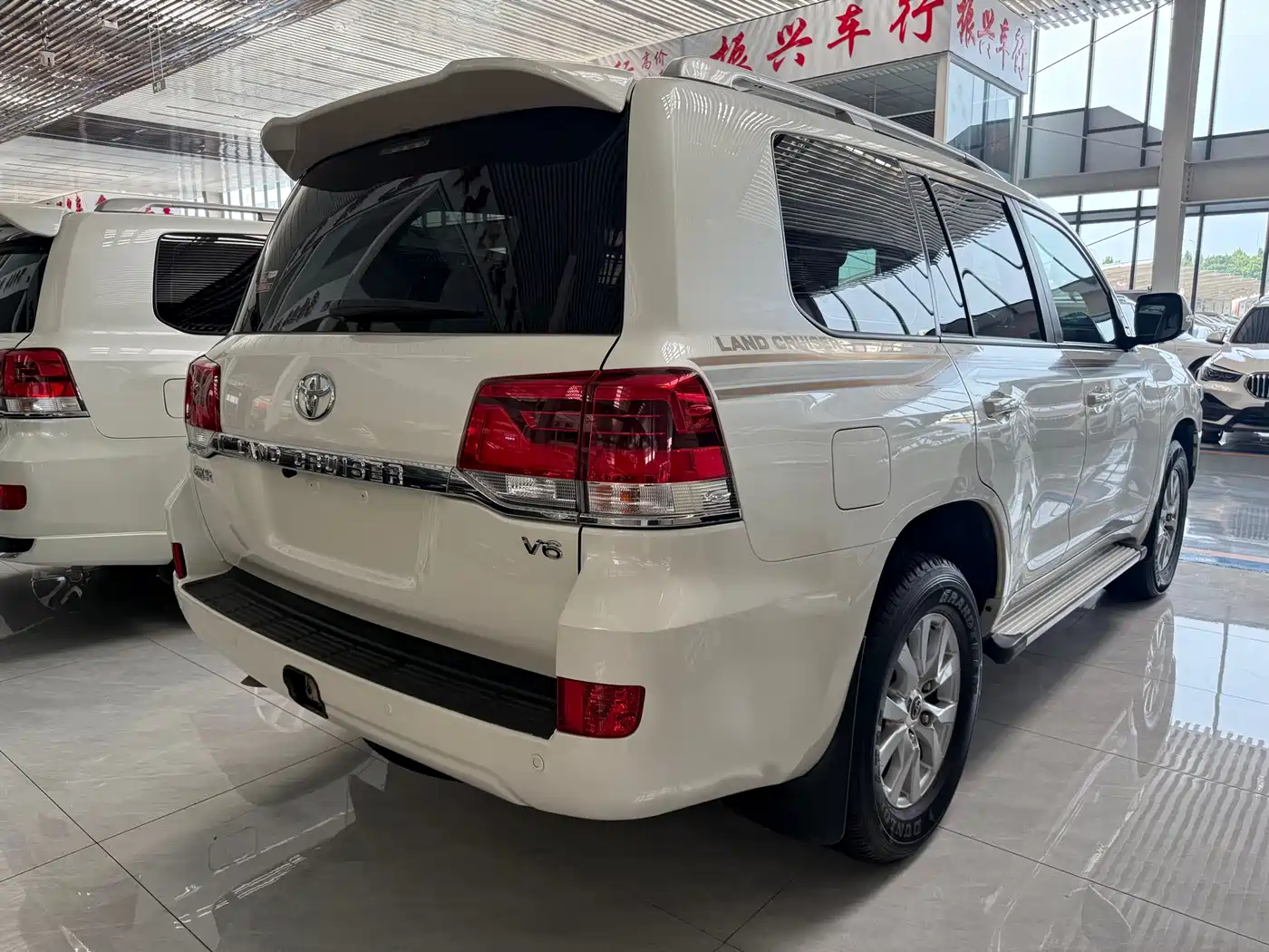 Toyota Land Cruiser (Import) 2020