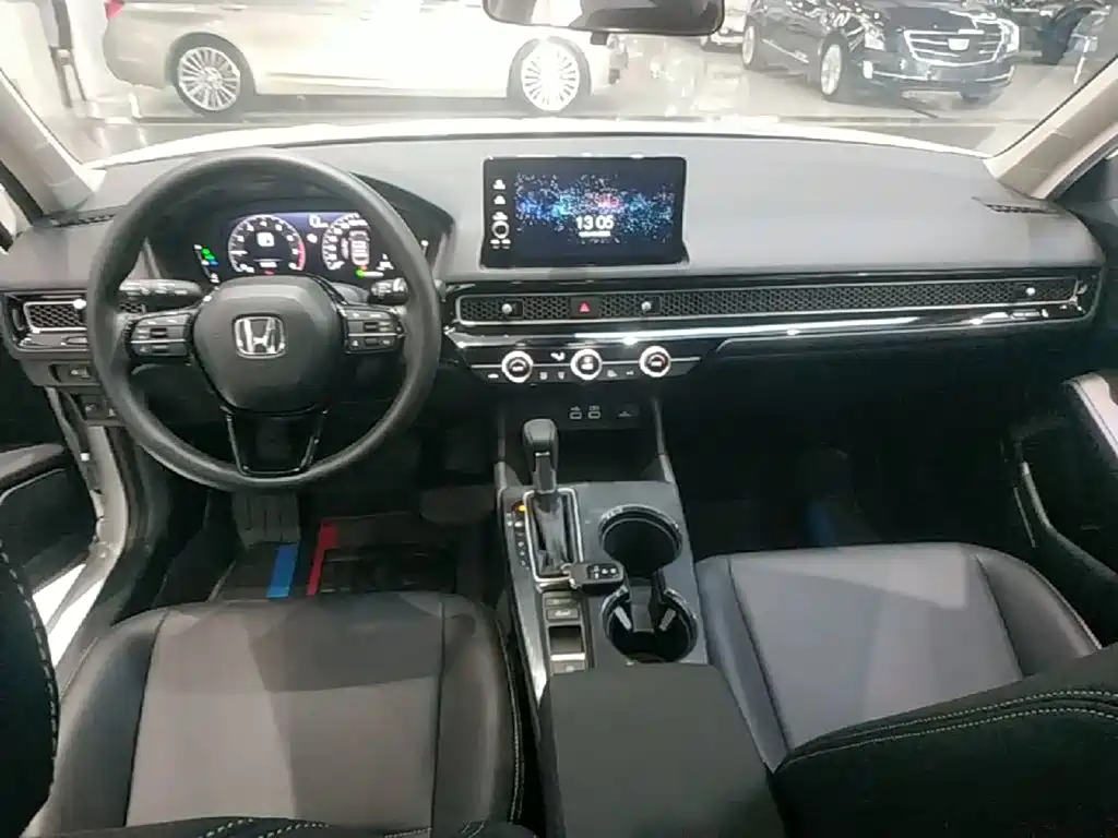 Photo 10 - Honda Civic