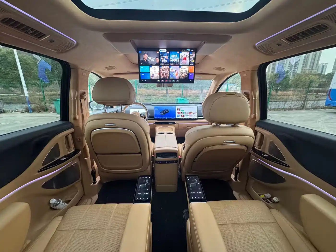 Voyah Auto Voyah Dreamer 2025 PHEV AWD Flagship Kunpeng Edition фото 8