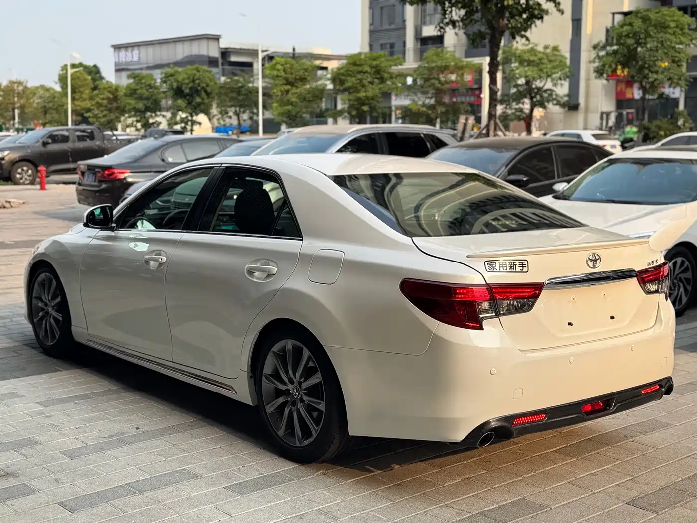 Toyota Reiz 2013 2.5V Premium Edition фото 9