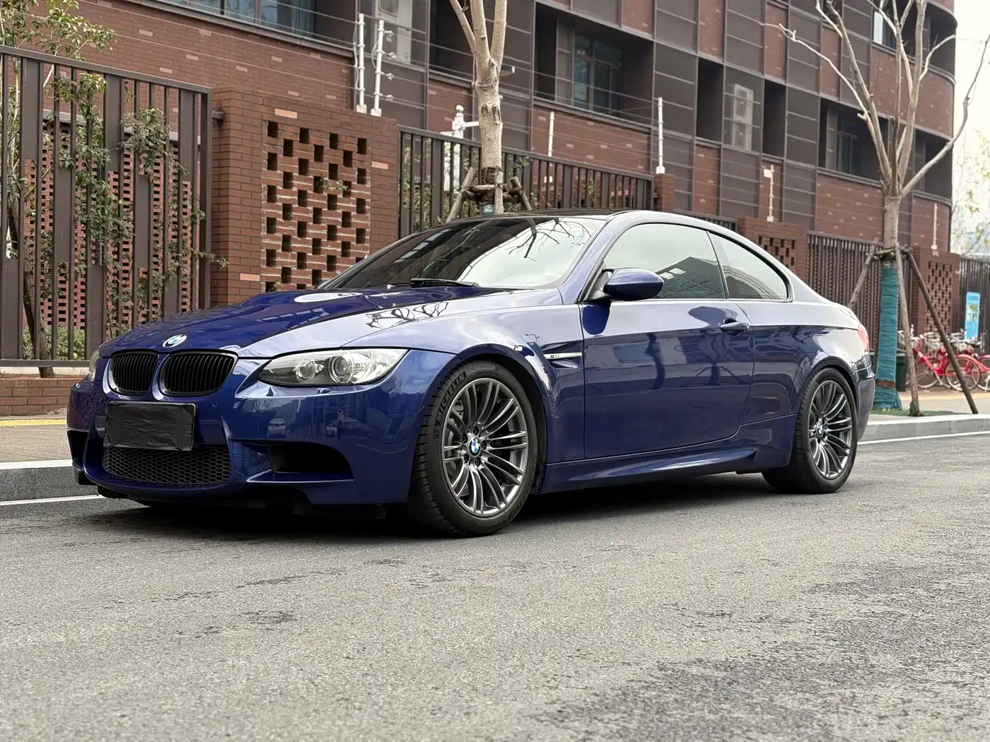 BMW M3 2011 M3 Coupe Carbon Fiber Roof Edition