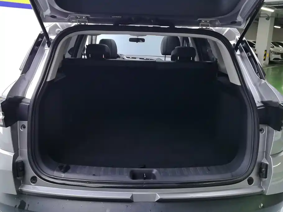 Dongfeng Aeolus Dongfeng Fengshen AX7 2021 2021 1.6T Automatic Premium Edition