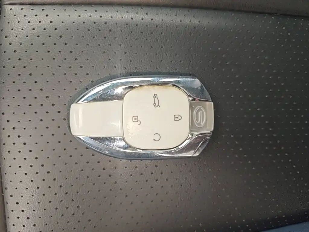 Фото 9 - GAC Trumpchi Trumpchi GS3
