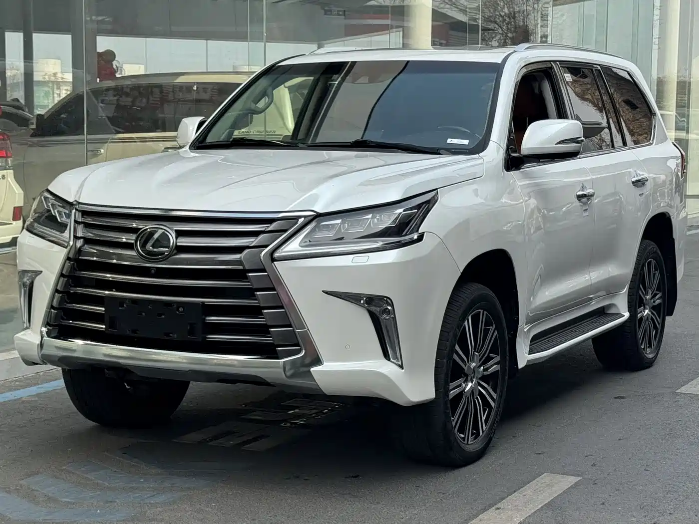 Lexus LX 2020 2019 570 Prestige Luxury Edition