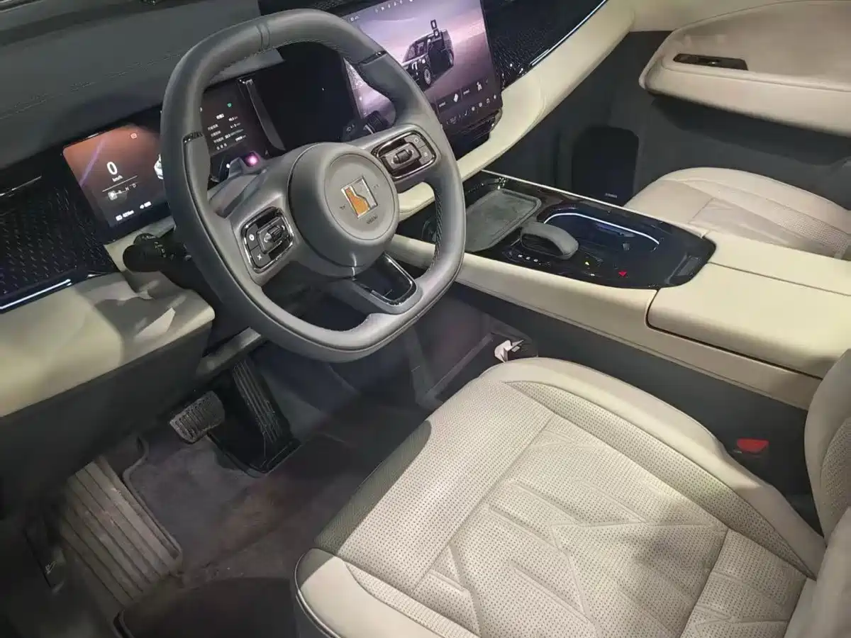 ZEEKR EXTREME KRYPTON 009