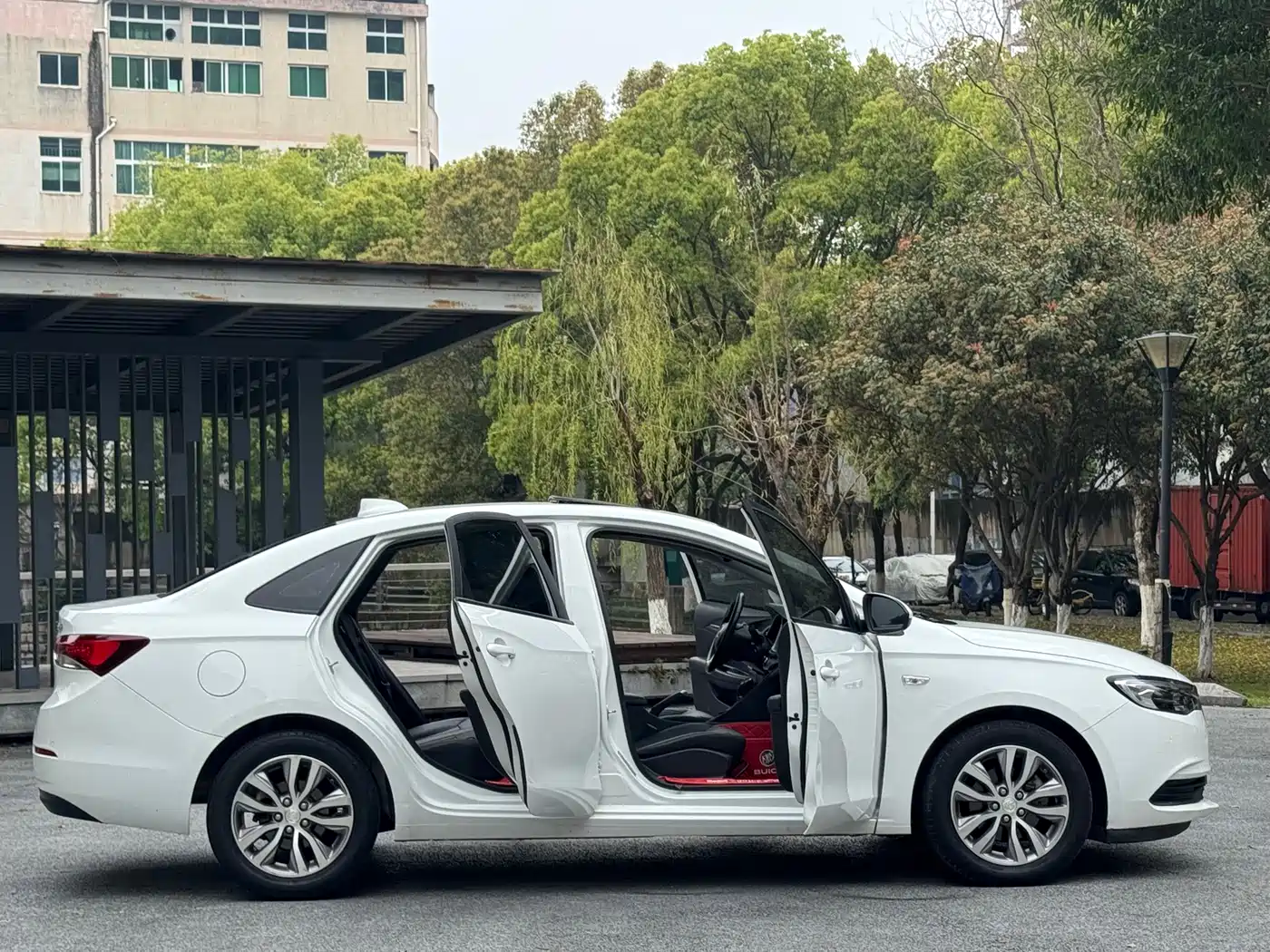 Buick Excelle 2019 18T Automatic Connected Elite (China V) фото 8