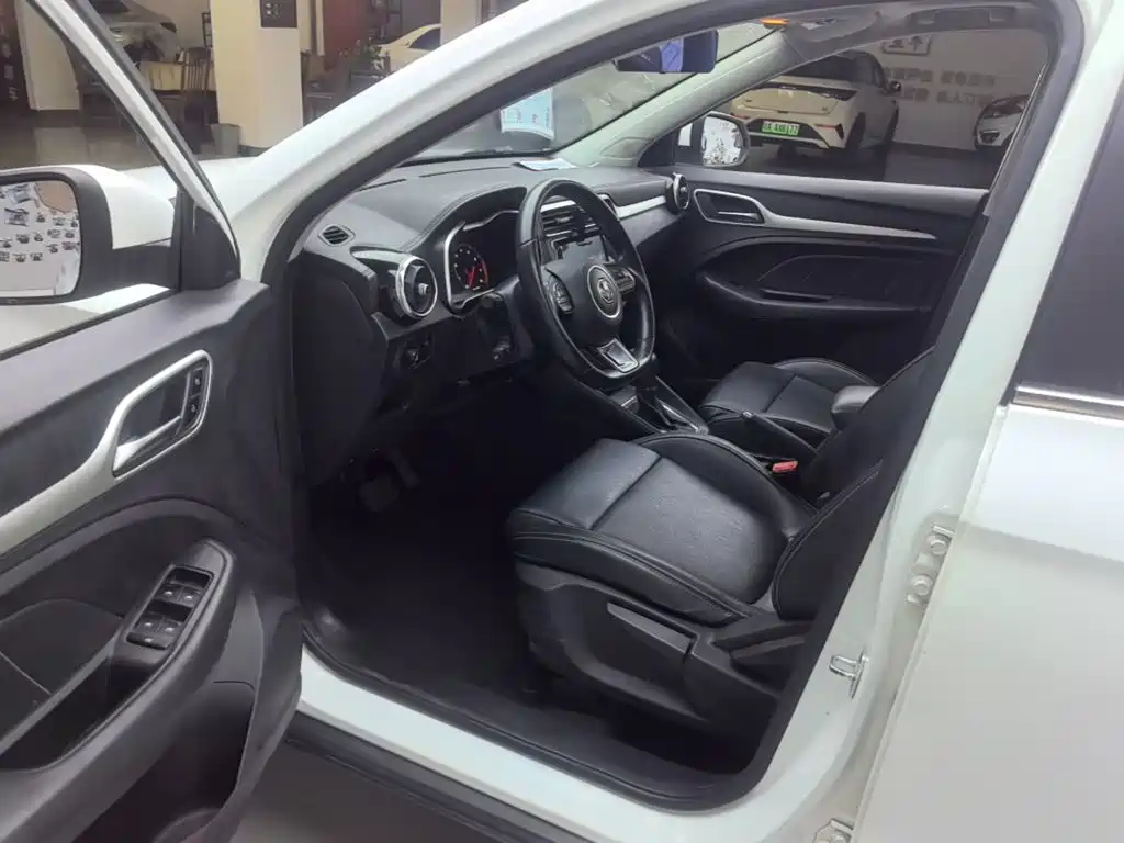 MG ZS 2018 2017 1.5L Automatic Luxury Edition