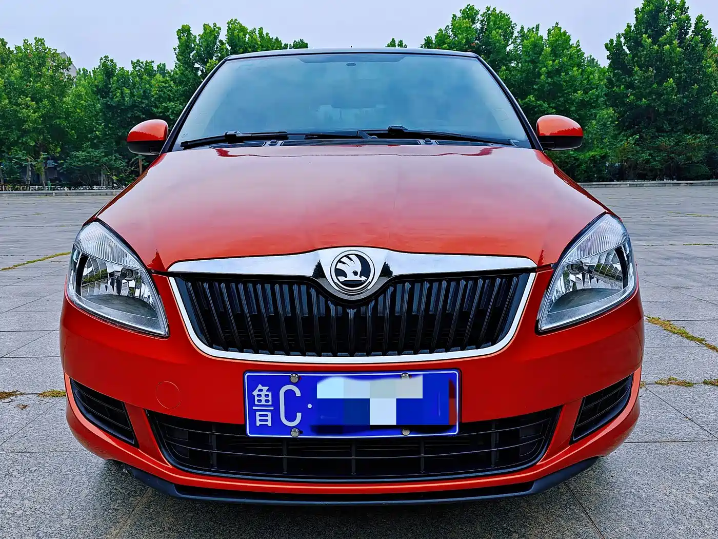 Škoda Fabia 2016 2015 1.4L Automatic Pioneer Edition