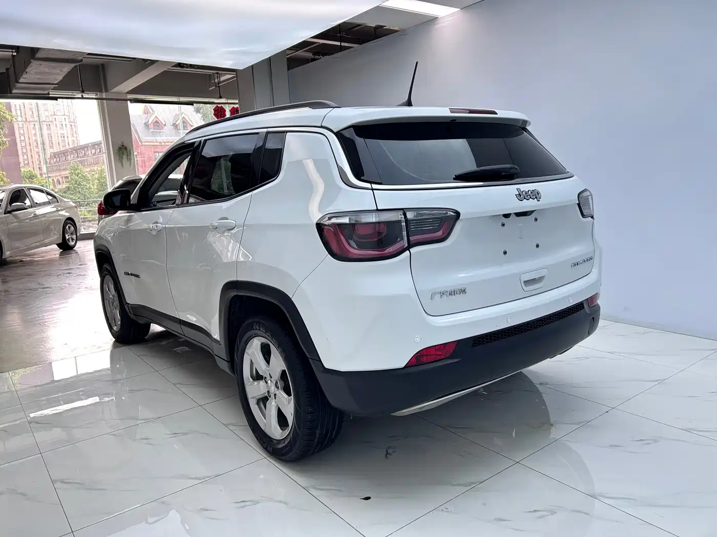 Jeep Compass 2021 2020 220T Automatic Leading Edition