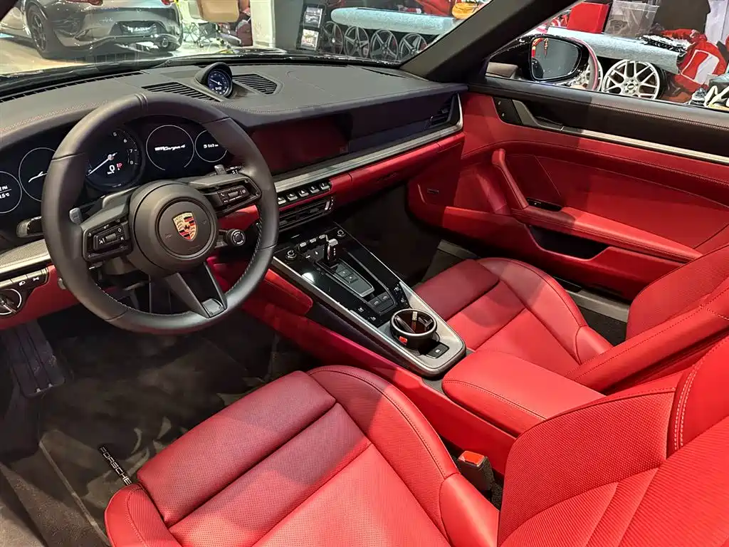 Porsche 911 2023 Targa 4 3.0T фото 9