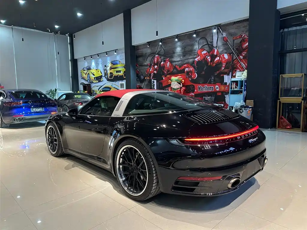 Porsche 911 2023 Targa 4 3.0T фото 5