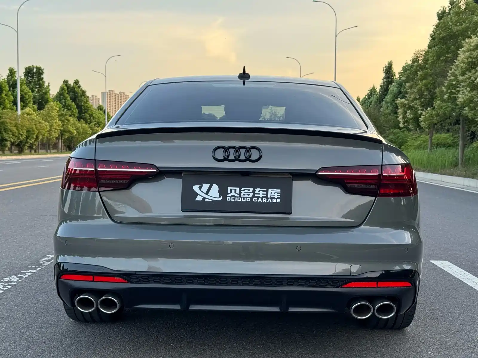 Фото 5 - Audi S4