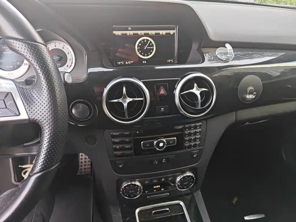 صورة 9 - Mercedes-Benz GLK-Class