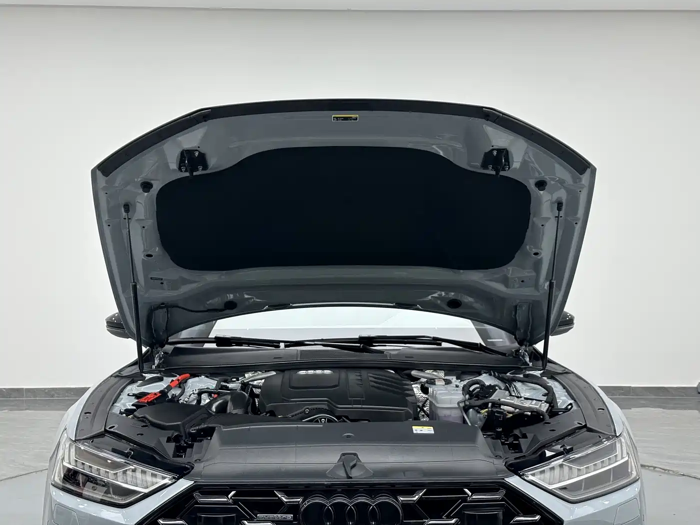 Audi A7L 2025 2024 45 TFSI quattro RS Kit Racing Edition