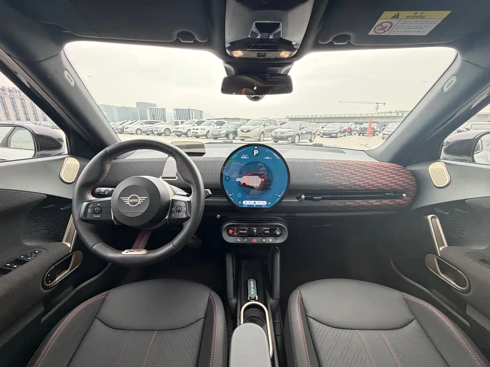 Фото 31 - MINI Aceman